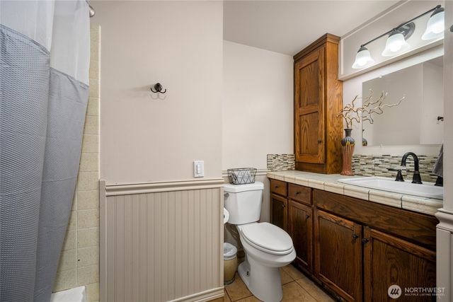 2114 S Cedar Hills Drive, Mount Vernon, WA 98274