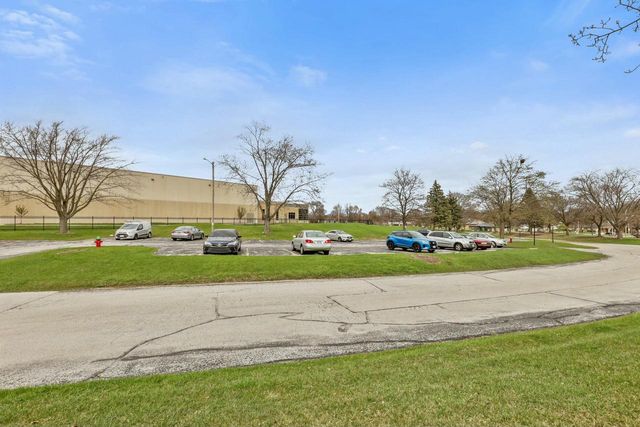 4215 N 100th STREET #123, Milwaukee, WI 53222