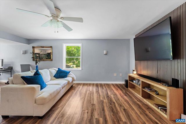 4209 HAWKINS LN, Barboursville, VA 22923