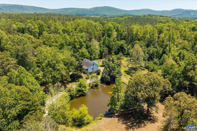 4209 HAWKINS LN, Barboursville, VA 22923