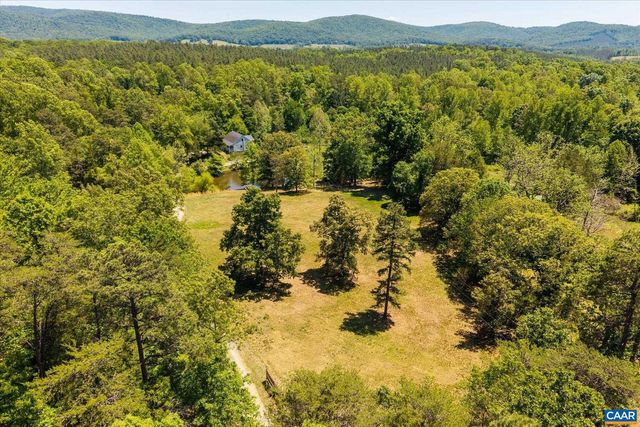 4209 HAWKINS LN, Barboursville, VA 22923