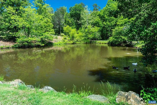 4209 HAWKINS LN, Barboursville, VA 22923