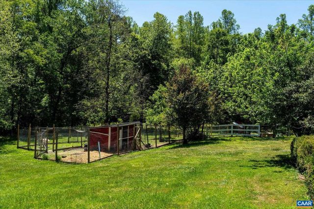 4209 HAWKINS LN, Barboursville, VA 22923