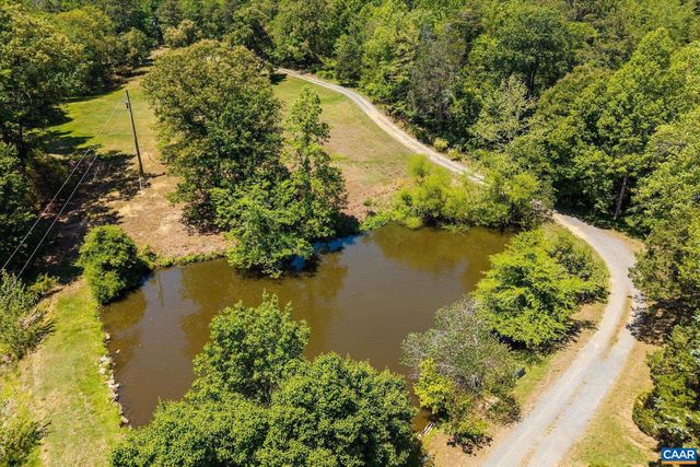 4209 HAWKINS LN, Barboursville, VA 22923