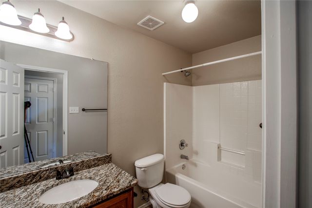 613 Smyth Street, Aledo, TX 76008