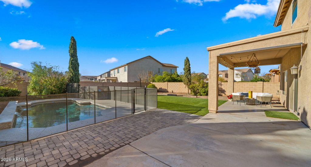 Image 1 of property listing at 41628 N TAYLOR RANCH Parkway, San Tan Valley, AZ 85140