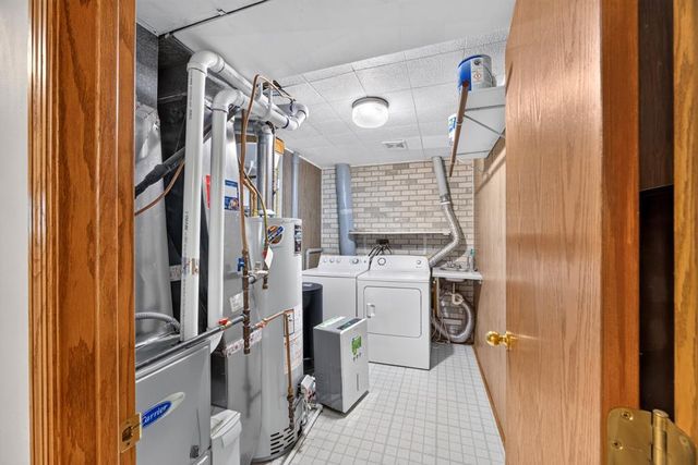 316 11th Street NW, Byron, MN 55920
