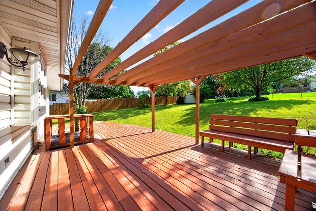 316 11th Street NW, Byron, MN 55920