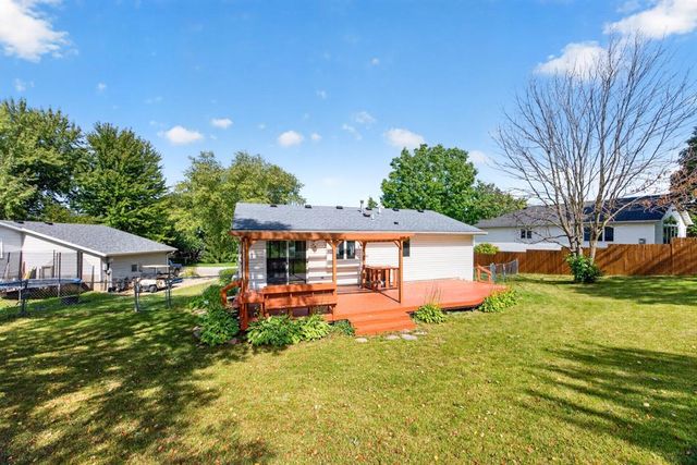 316 11th Street NW, Byron, MN 55920