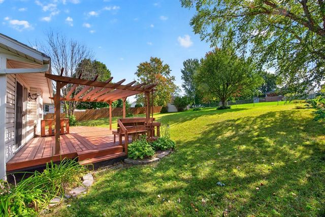 316 11th Street NW, Byron, MN 55920