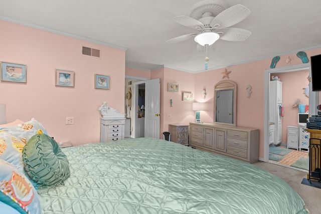 72 Hilltop Drive F, North Providence, RI 02904