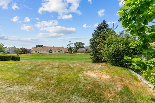 72 Hilltop Drive F, North Providence, RI 02904