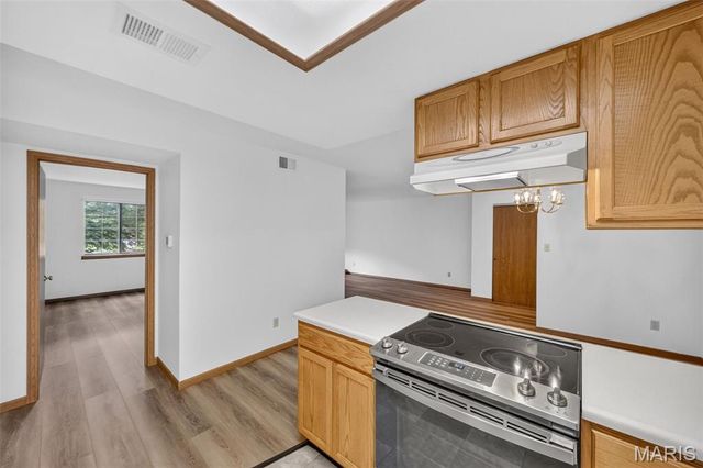 1440 Heritage Landing 201, St Charles, MO 63303