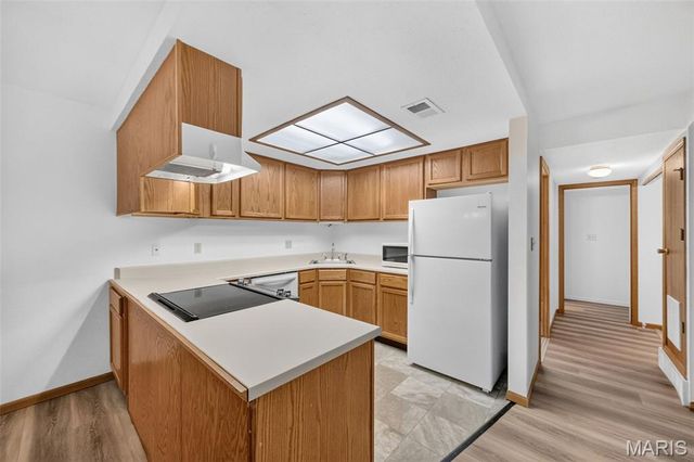 1440 Heritage Landing 201, St Charles, MO 63303