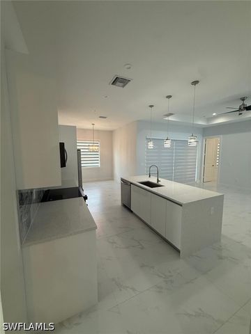 3208 16th AVE SE, Naples, FL 34117