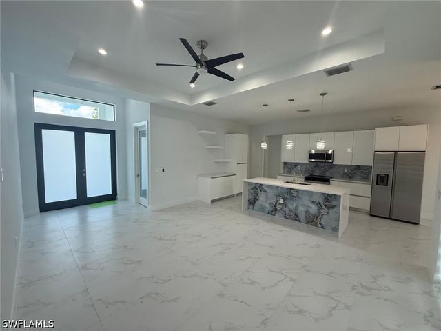 3208 16th AVE SE, Naples, FL 34117