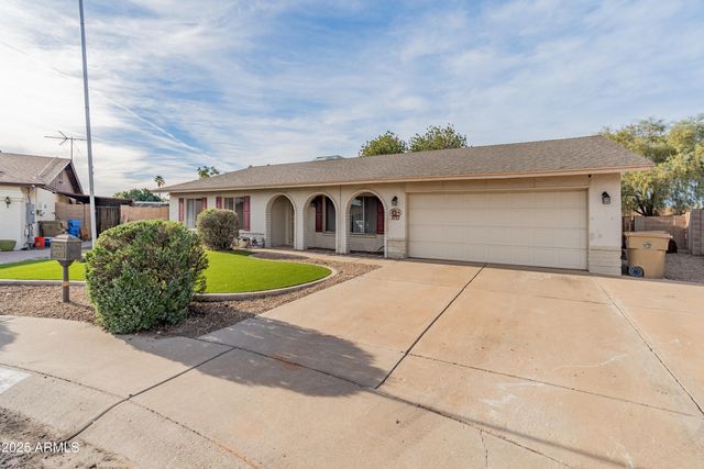 3158 W CELICA Circle W, Phoenix, AZ 85053