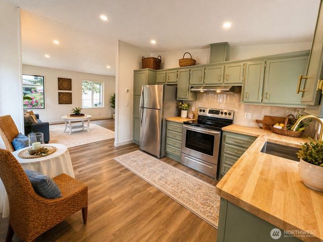 51 SE Foxglove Avenue, Shelton, WA 98584