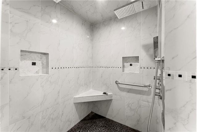 1495 spalding Drive, Sandy Springs, GA 30350