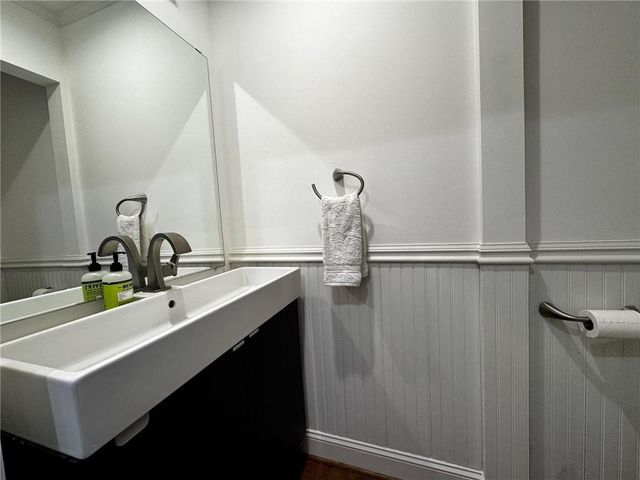 1495 spalding Drive, Sandy Springs, GA 30350