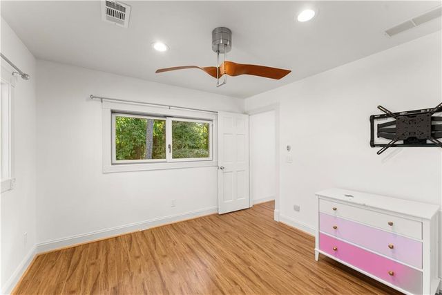 1495 spalding Drive, Sandy Springs, GA 30350