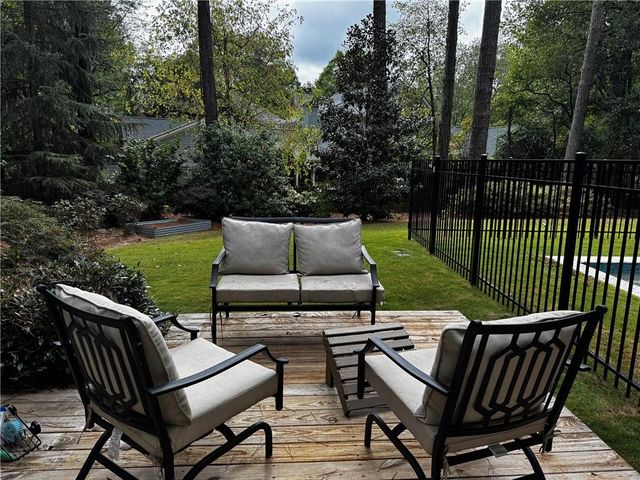 1495 spalding Drive, Sandy Springs, GA 30350