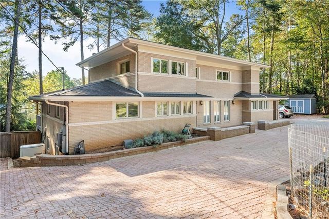 1495 spalding Drive, Sandy Springs, GA 30350