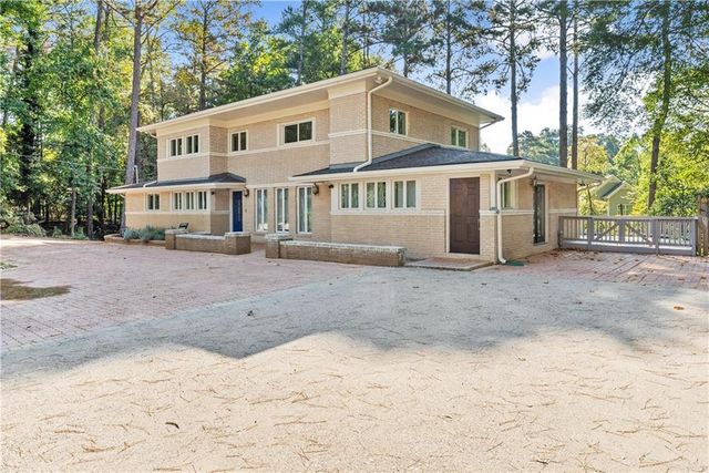 1495 spalding Drive, Sandy Springs, GA 30350