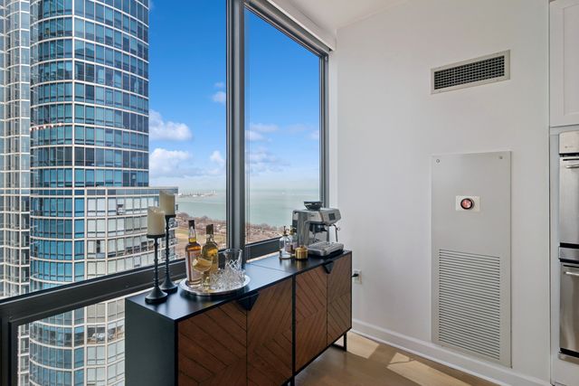 1235 S Prairie Avenue 2709, Chicago, IL 60605