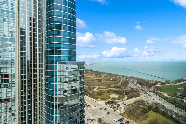 1235 S Prairie Avenue 2709, Chicago, IL 60605