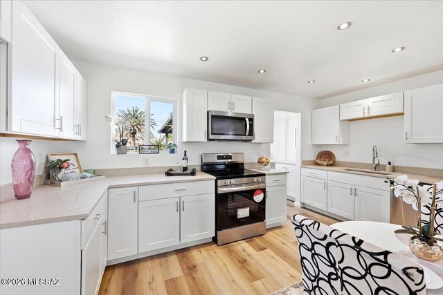 5449 E Linden Street, Tucson, AZ 85712