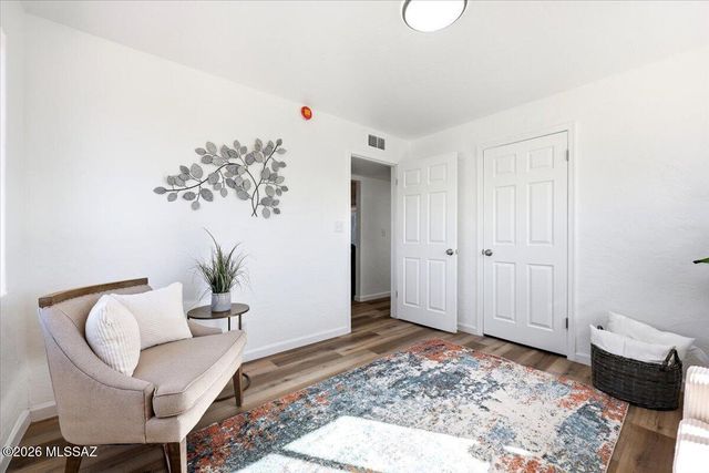 5449 E Linden Street, Tucson, AZ 85712