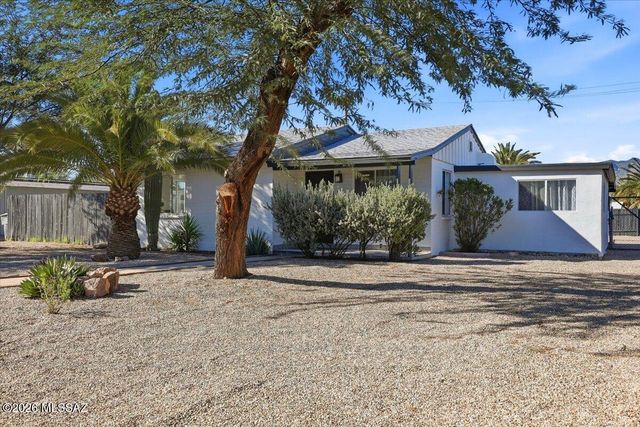 5449 E Linden Street, Tucson, AZ 85712