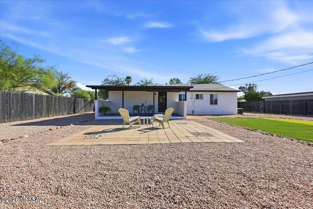 5449 E Linden Street, Tucson, AZ 85712