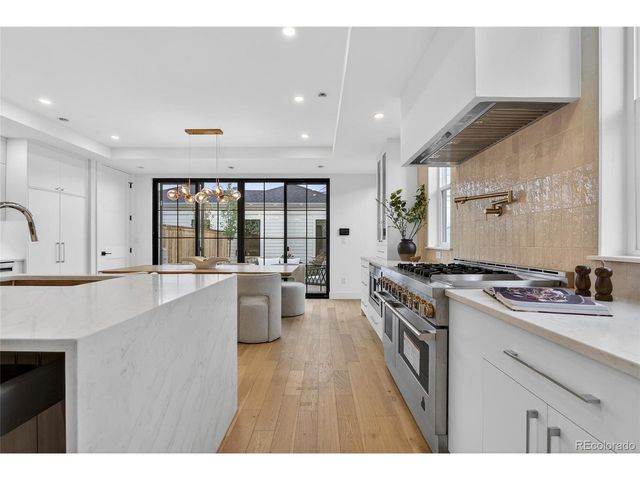 2362 S Acoma St, Denver, CO 80223