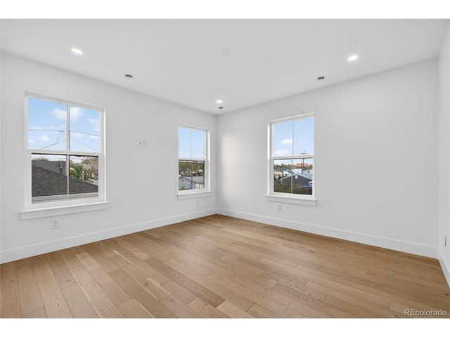 2362 S Acoma St, Denver, CO 80223