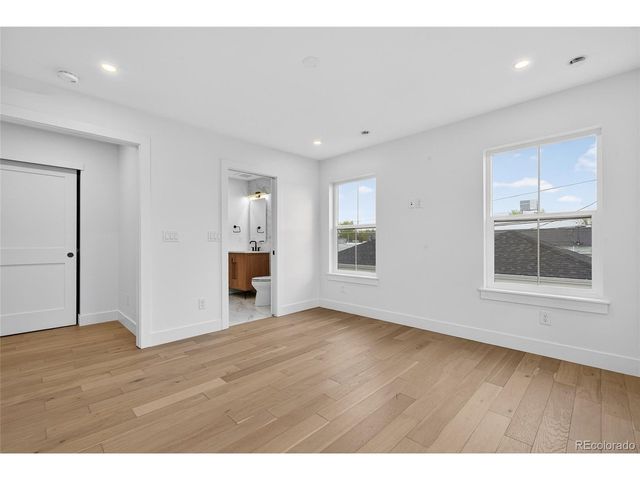 2362 S Acoma St, Denver, CO 80223