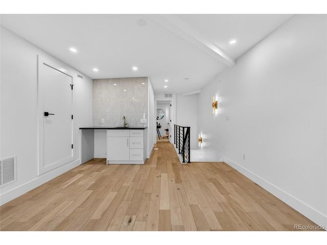 2362 S Acoma St, Denver, CO 80223