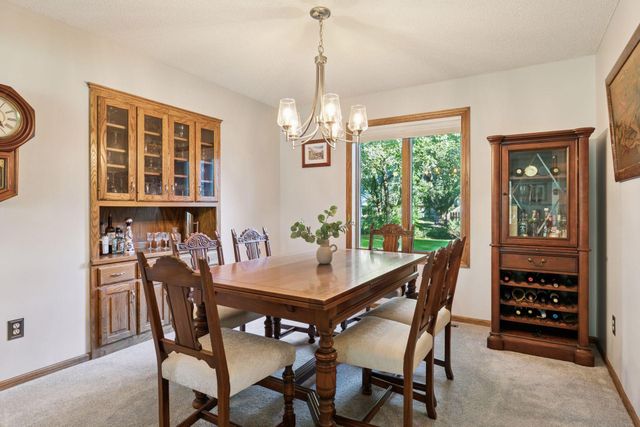 8769 Jewel Avenue S, Cottage Grove, MN 55016