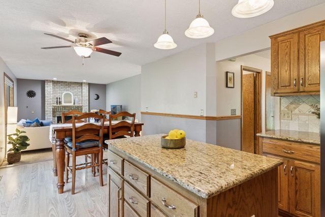 8769 Jewel Avenue S, Cottage Grove, MN 55016