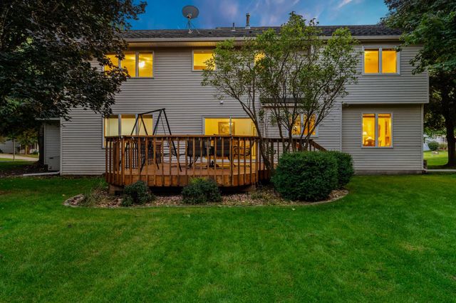 8769 Jewel Avenue S, Cottage Grove, MN 55016