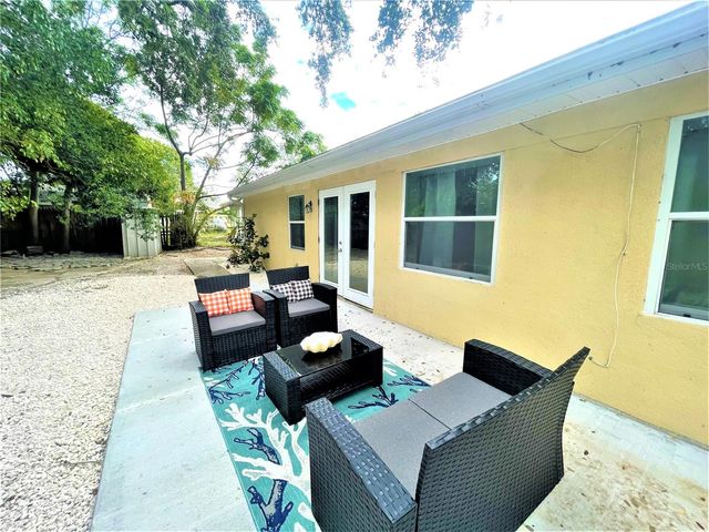 5106 104TH STREET N, St Petersburg, FL 33708