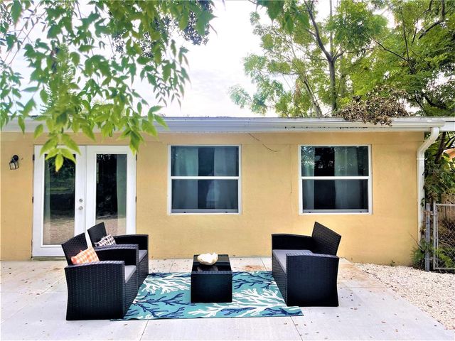 5106 104TH STREET N, St Petersburg, FL 33708