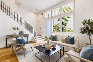 5401 W 149th Place 13, Hawthorne, CA 90250