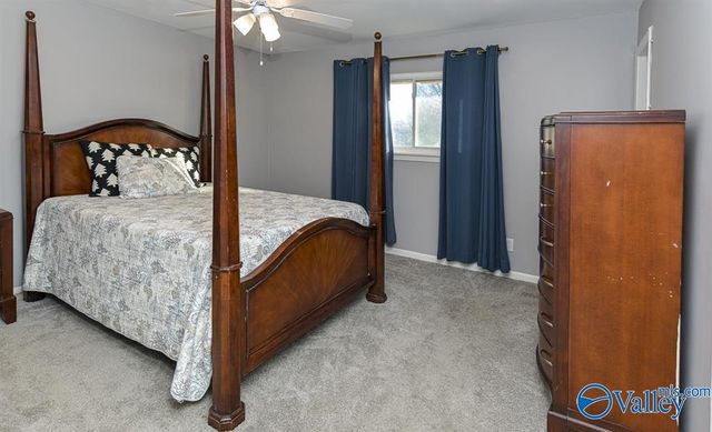 6015 NW Kimbrell Lane NW, Huntsville, AL 35810