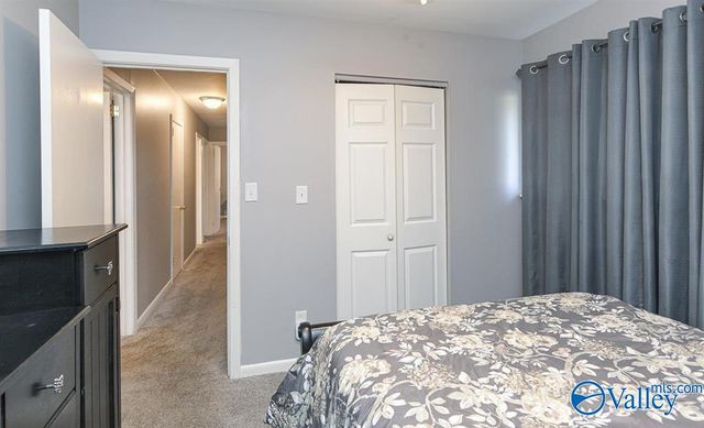 6015 NW Kimbrell Lane NW, Huntsville, AL 35810