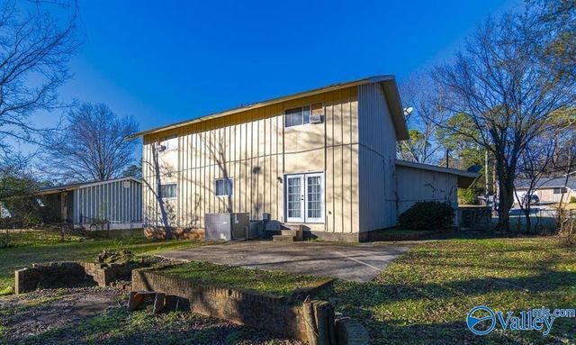 6015 NW Kimbrell Lane NW, Huntsville, AL 35810