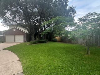 1102 Alexandria Court, Richmond, TX 77406
