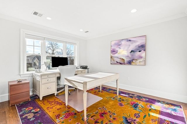 25 Cavanaugh Path, Newton, MA 02459