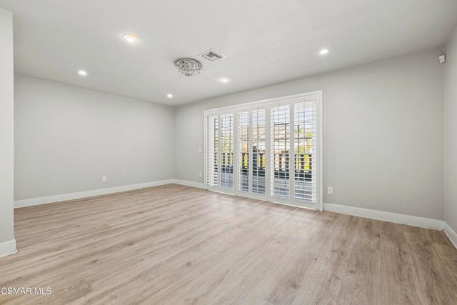 20500 Blairmoore Street, Chatsworth, CA 91311